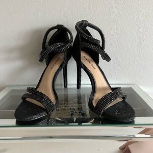 Gianni Bini Black Heels